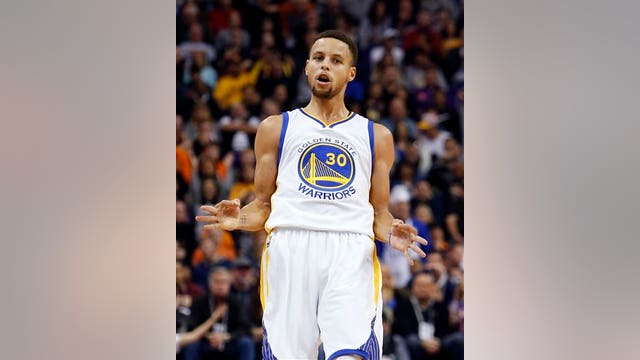 Curry scores 41 points, Warriors pour in 3s to go 17-0