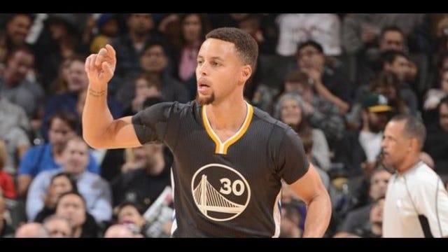 Warriors extend record to 21