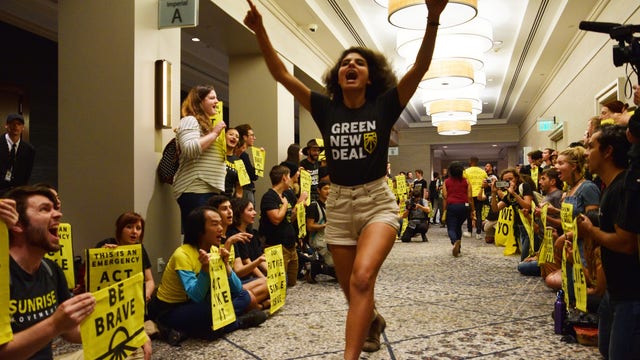 Climate change activists hold sit ins at San Francisco's DNC meetings