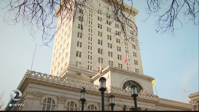 Free sport event tickets for Oakland city officials could be a thing of the past