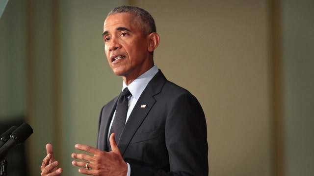 Obama campaigns for Democratic congressional candidates in California