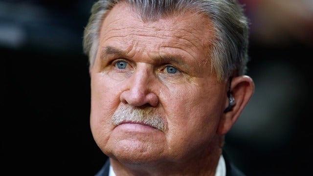Former Bears coach Mike Ditka hospitalized in Florida after having heart attack