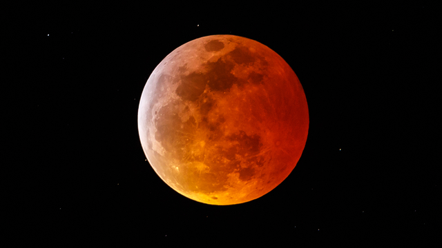 Super 'Blood Moon' is coming — here's where you can see the eclipse reach 'totality'