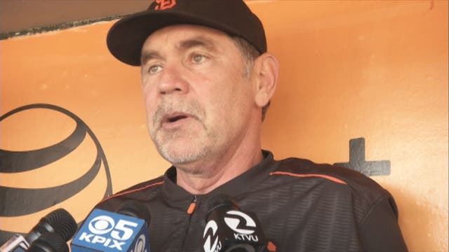 Giants manager Bruce Bochy admitted to hospital