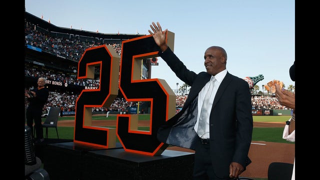Home run king Barry Bonds has his No. 25 retired by Giants