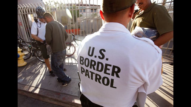 FBI: No evidence of attack in Border Patrol agent's death