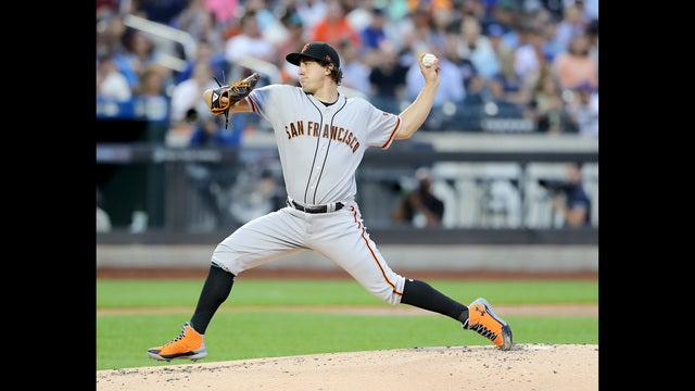 Giants' Holland apologizes after racially insensitive joke