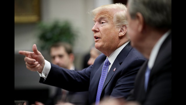Poll: Trump gets low marks, except on the economy