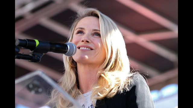 California governor's wife promotes equal pay for women