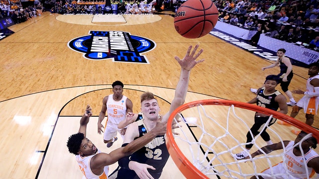 Elite Eight-bound: Purdue holds off Tennessee 99-94 in OT