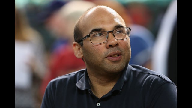Giants hire Farhan Zaidi away from Dodgers as new president