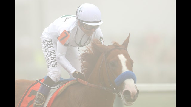 Justify wins foggy Preakness, keeps Triple Crown bid alive