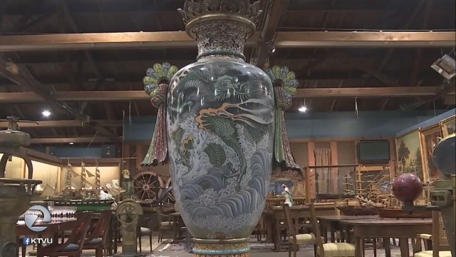 Japanese vase dating back to 1893 World's Fair sat in Spenger's for more than century