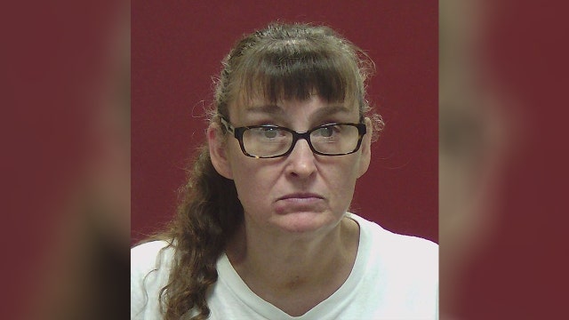 Woman allegedly pours scalding water on 2-year-old girl's feet, says she was having ‘bad day'