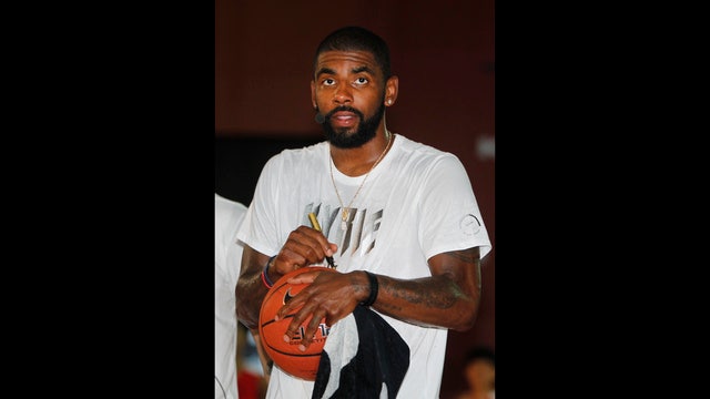 Cavaliers trade Kyrie Irving to Celtics for Isaiah Thomas
