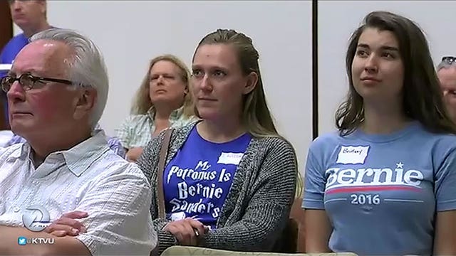 Democrats gather for East Bay debate watching party