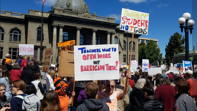 PHOTOS: protesters take to the Bay Area in support of March for Our Lives