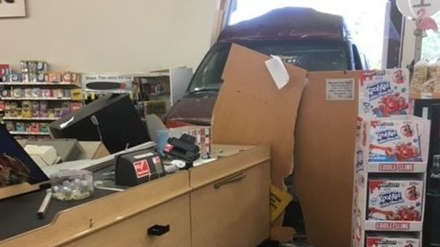 4 hurt when van crashes into CVS store in Moraga