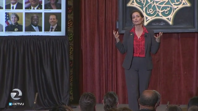 Oakland mayor delivers State of City at Islamic center - a first
