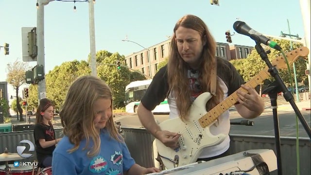 Oakland's 3 O'Clock Rock music education program heading to Memphis