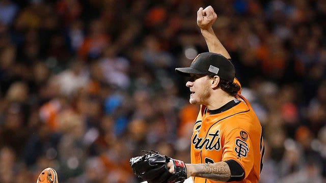 Peavy gives up 2 hits over 7 innings in Giants' 9-1 win