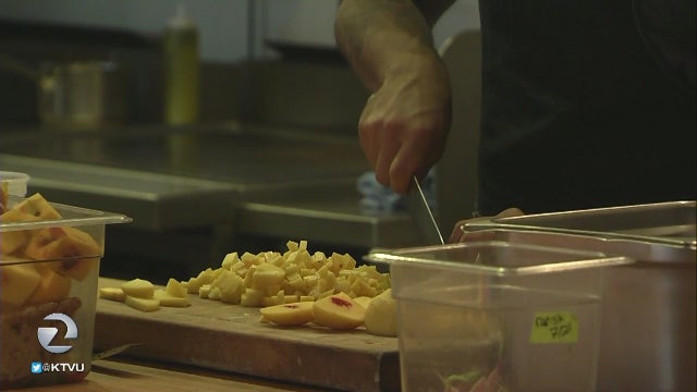 SF city leaders push to ban company cafeterias