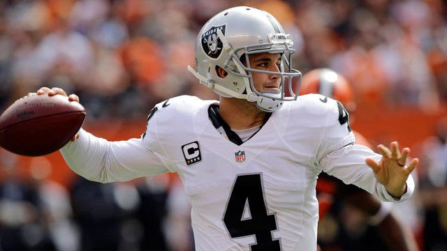 Carr, Raiders end road skid with 27-20 win over Browns