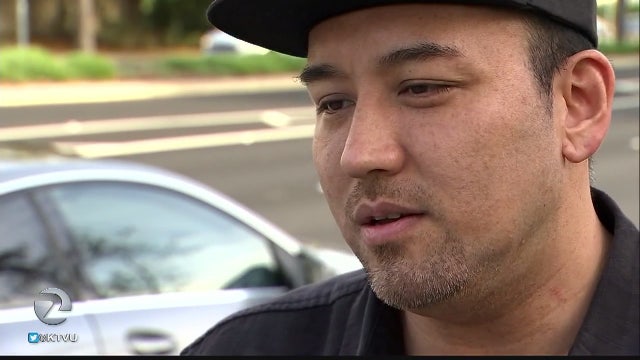 Raiders' Quarterback Derek Carr helps man who ran out of gas
