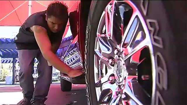 South Bay officials consider regional minimum wage