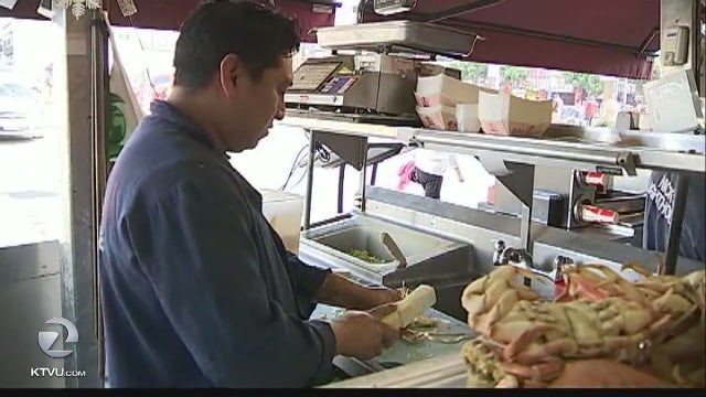 Gov. Brown seeks disaster declaration for crab industry