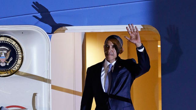 President arrives in San Francisco for fundraisers
