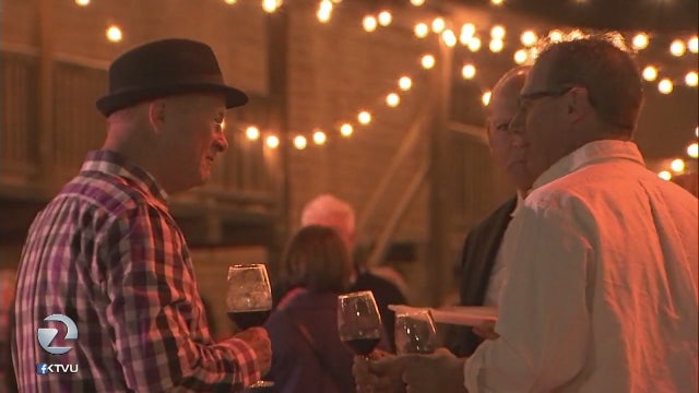 Winemakers, residents celebrate harvest in Sonoma a year after devastating wildfires