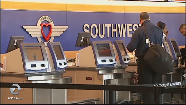Grab your bags, Southwest fires volleys in new airfare war