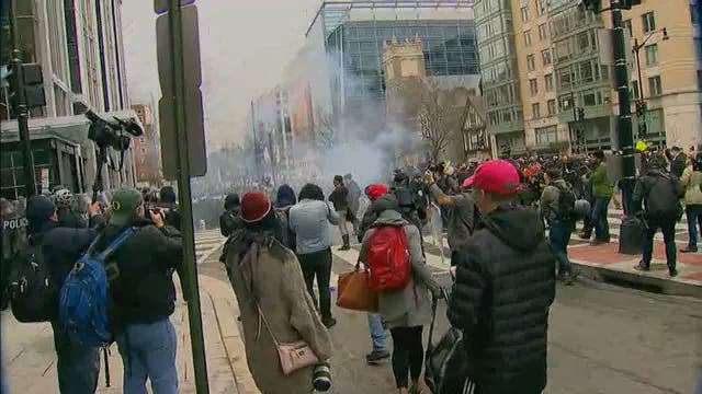 BREAKING: Protests turn violent near inauguration parade in DC