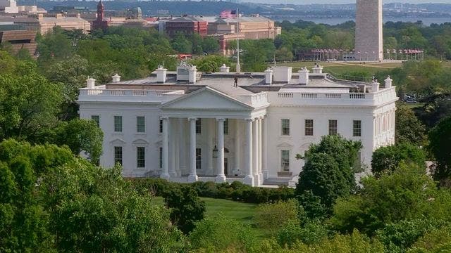 Anti-Trump candidate Evan McMullin to launch independent White House bid