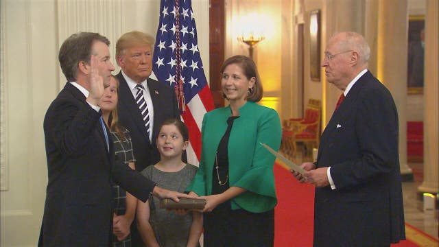 Trump apologizes to Kavanaugh during swearing-in ceremony