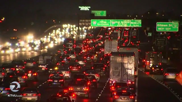 Study: Bay Area drivers lose 11 days a year on their costly commute