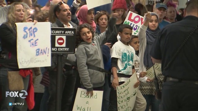 Supreme Court OKs Trump's travel ban, rejects Muslim bias claim