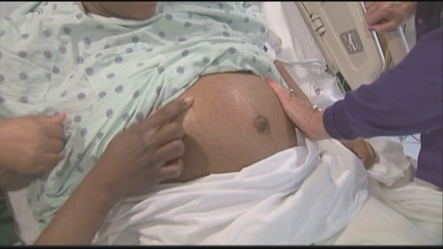 Calif. lawmaker pushing for 100 percent paid family leave
