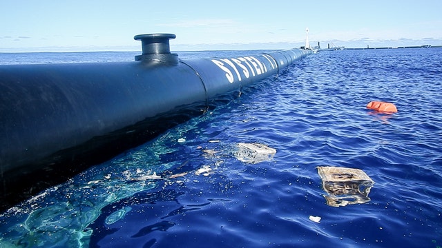 Ocean cleanup rig returning to port to address equipment issues