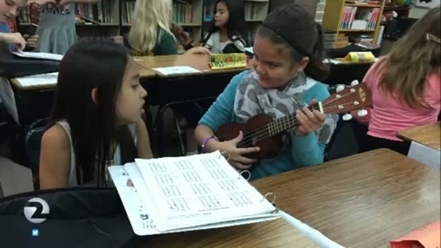 Teacher organizes ukulele donations for Paradise students