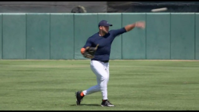Tim Tebow signs minor league contract with New York Mets