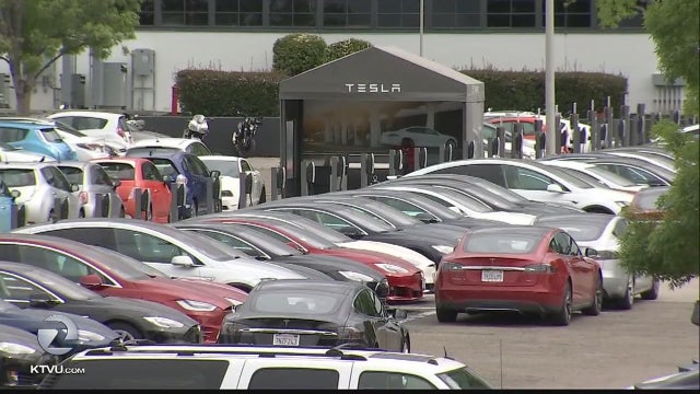 Tesla grappling with parking space shortage at its Fremont factory