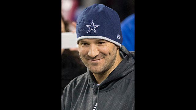 Cowboys QB Tony Romo has small fracture in back