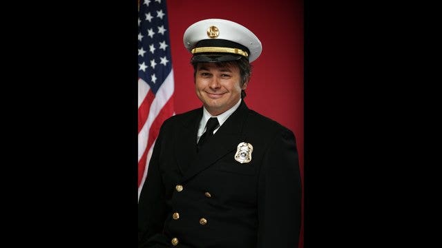 Utah firefighter who died in Northern California wildfire offered to help