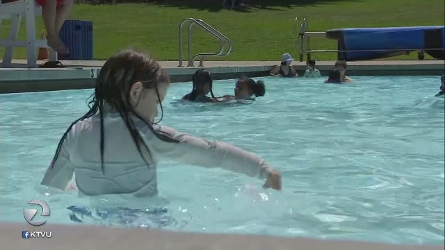 Walnut Creek Swim Center extends summer hours due to heat