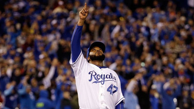 Cueto's 2-hitter gives Royals 2-0 Series over Mets