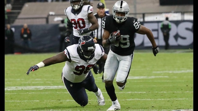 Raiders return to Mexico City to host the New England Patriots in 2017