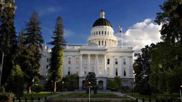 California seeks more sway by moving up presidential primary