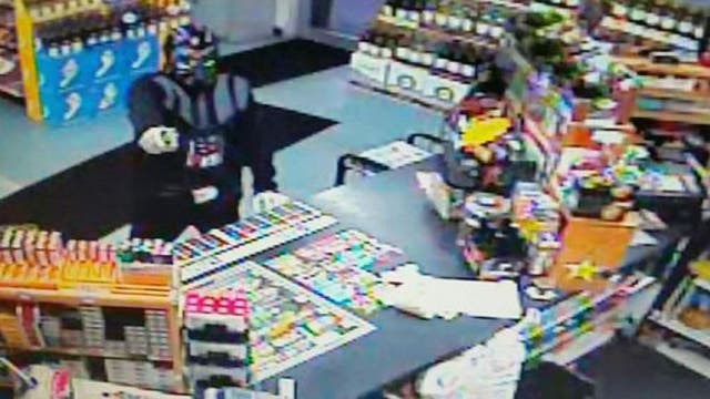 Man in Darth Vader costume tries to rob store, but clerk fights back